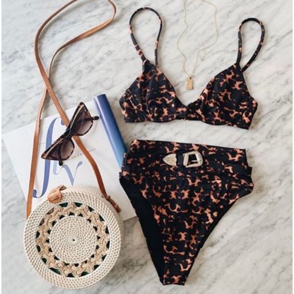 Beach Riot Black Floral Bikini - Picture 5 of 5